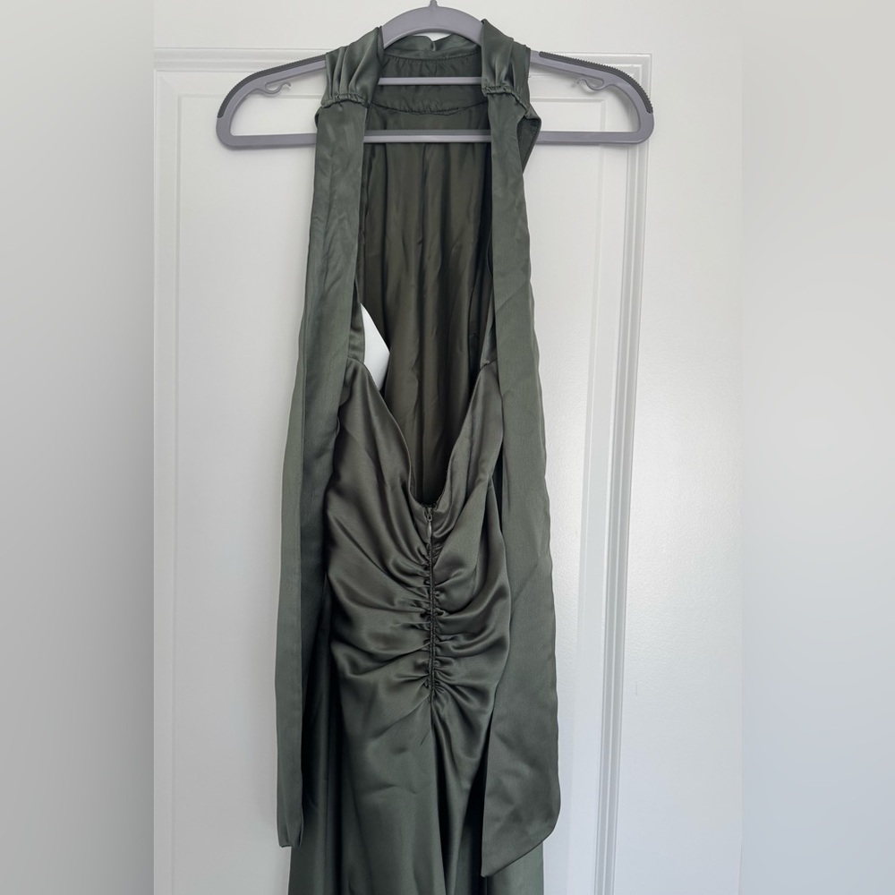 NEW AQUA Olive Green Halter Sleeveless Satin Gown - Size 2 - Picture 8 of 12
